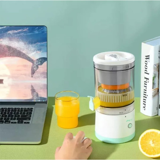 Portable Citrus Juicer